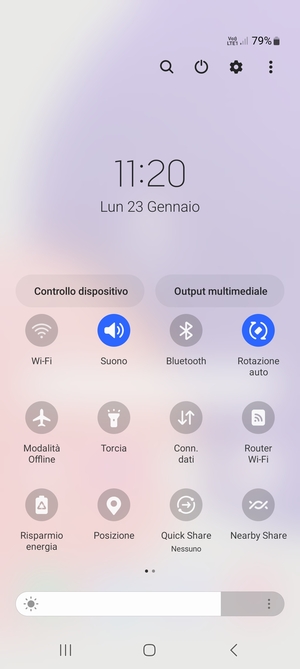 Seleziona il tasto Menu