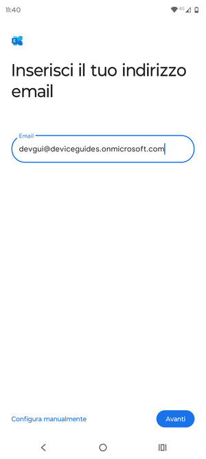 Inserisci il tuo indirizzo email e seleziona Configura manualmente