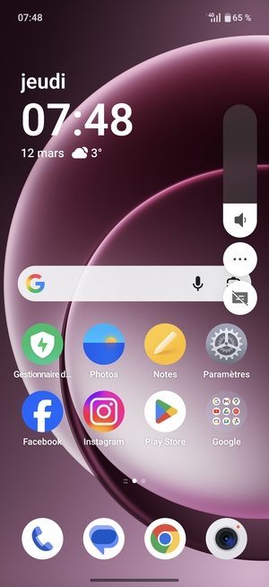 Maintenir appuyé pour baisser le volume au niveau requis