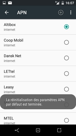 Votre téléphone va être réinitialisé avec les paramètres Internet et MMS par défaut