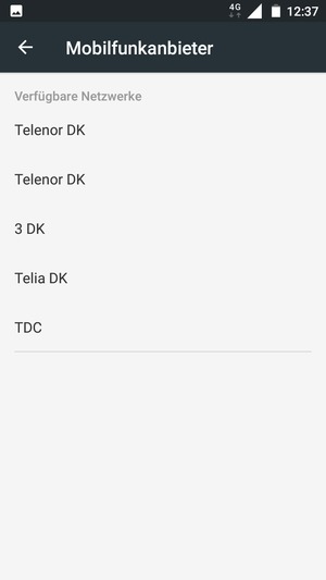 Wählen Sie einen Netzbetreiber von der Liste