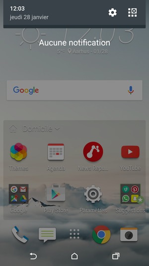 Déroulez à nouveau le menu du haut