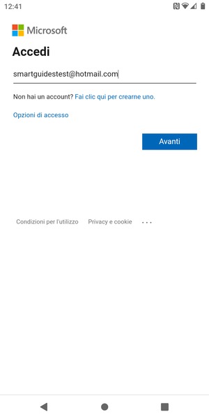 Inserisci il tuo indirizzo email e seleziona Avanti