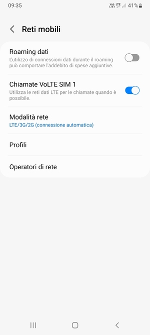 Per modificare la rete, in presenza di problemi, seleziona Operatori di rete