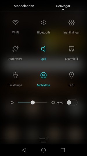 Välj Ljud för att byta till vibrationsläge
