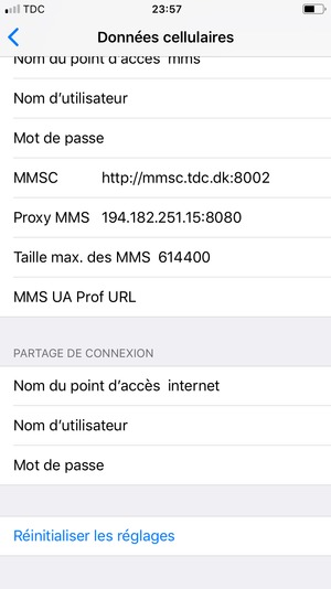 Faites défiler et sélectionnez Réinitialiser les réglages