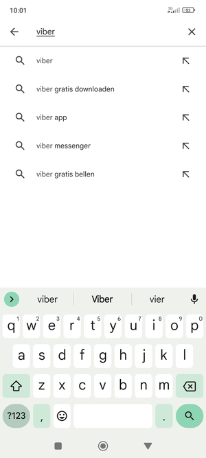 Voer de app-naam in en selecteer Zoeken