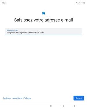 Saisissez votre adresse e-mail et sélectionnez Configurer manuellement l'adresse
