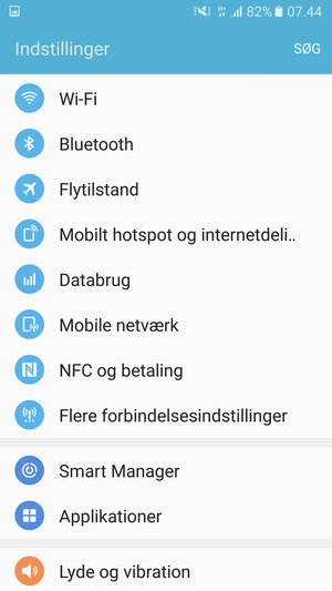 Scroll til og vælg Mobile netværk