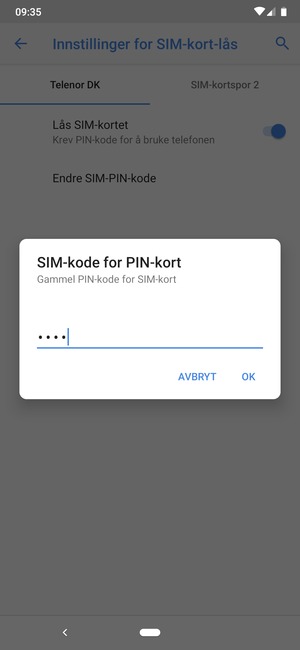 Skriv inn en Gammel PIN-kode for SIM-kort og velg OK