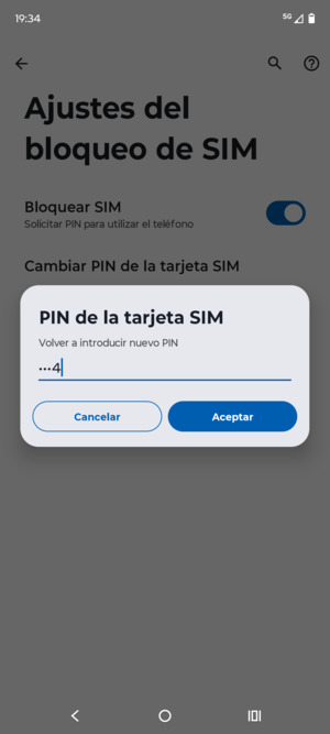 Confirme su nuevo PIN de tarjeta SIM y seleccione Aceptar