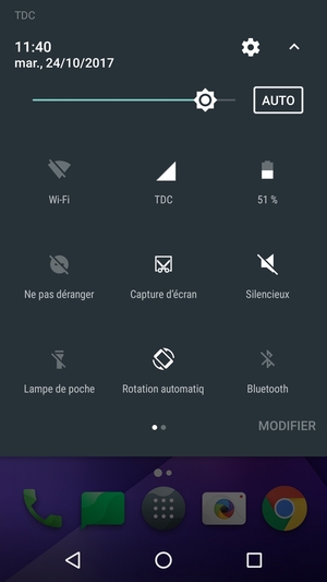 Sélectionnez AUTO
