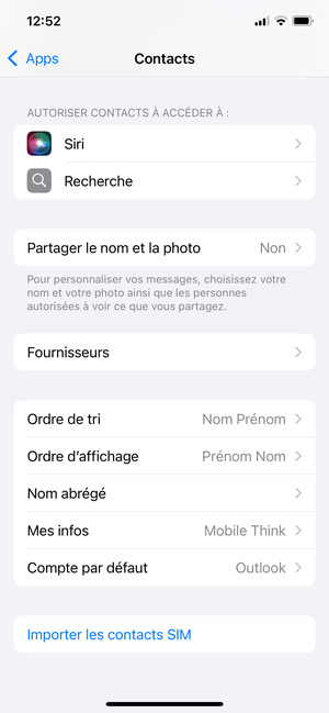 Faites défiler et sélectionnez  Importer les contacts SIM
