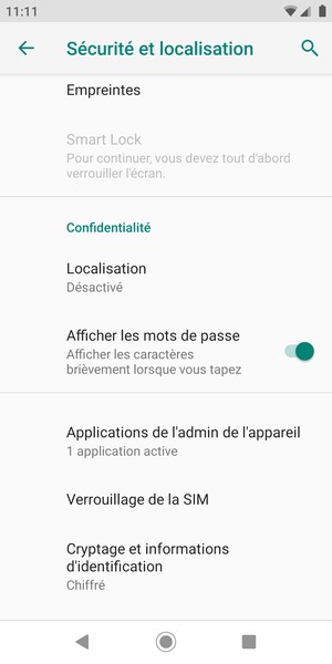 Faites défiler et sélectionnez Verrouillage de la SIM
