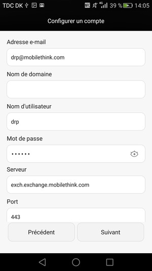 Faites défiler vers le bas et saisissez l'adresse du serveur Exchange. Sélectionnez Suivant