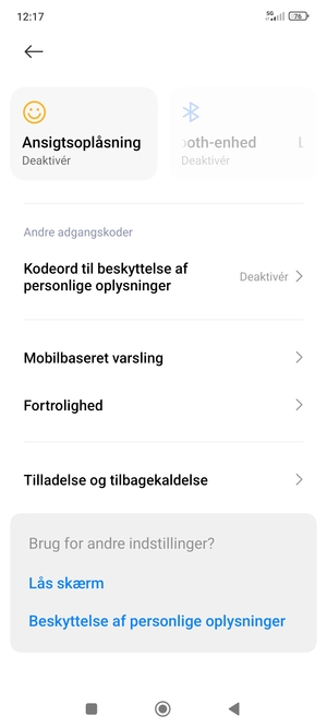 Scroll til og vælg Fortrolighed