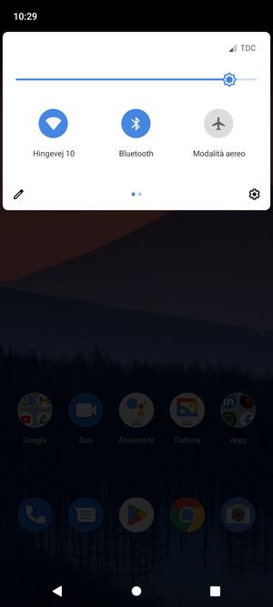 Disattiva Wi-Fi e Bluetooth