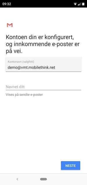 Gi kontoen din et navn, og skriv inn navnet ditt. Velg NESTE