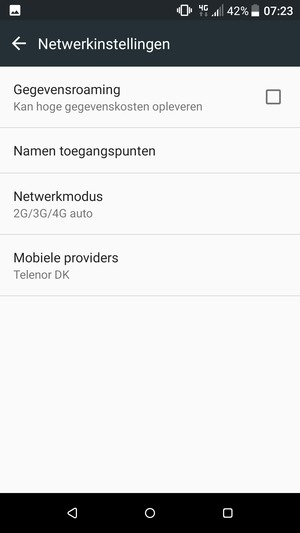 Om van netwerk te wisselen in geval van netwerkproblemen, selecteert u Mobiele providers
