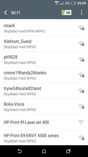 Tryck på det trådlösa nätverket som du vill ansluta till