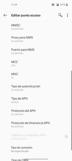 Desplácese hacia abajo e introduzca la información de Internet