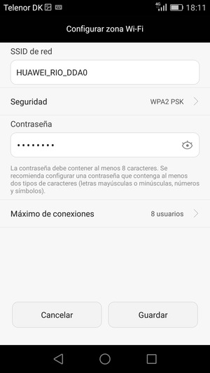 Introduzca una contraseña de punto de acceso Wi-Fi de al menos 8 caracteres y seleccione Guardar