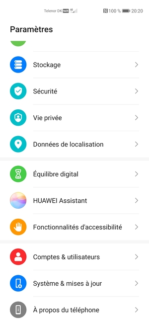 Faites défiler et sélectionnez Système & mises à jour
