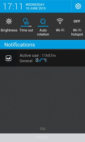 Select Auto brightness