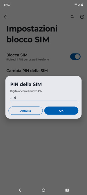 Conferma il nuovo PIN della SIM e seleziona OK