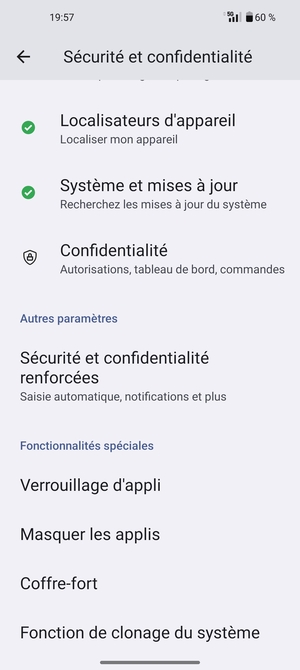 Faites défiler et sélectionnez Sécurité et confidentialité renforcées