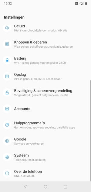 Scroll naar en selecteer Systeem