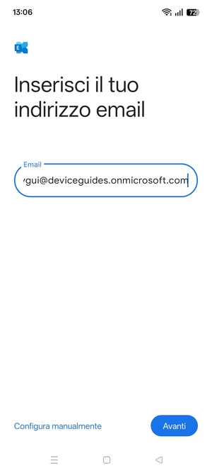 Inserisci il tuo indirizzo email e seleziona Configura manualmente