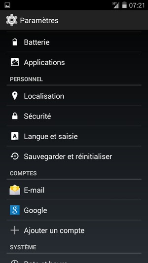 Faites défiler et sélectionnez Sauvegarder et réinitaliser