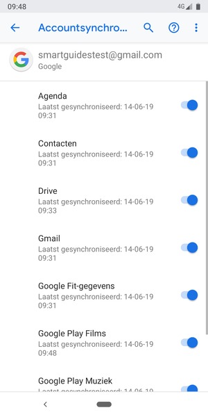 Zorg ervoor dat Contacten geselecteerd is