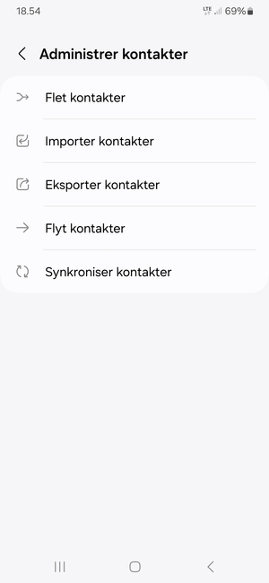 Vælg Importer kontakter