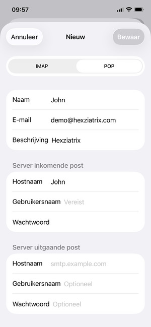 Selecteer IMAP of POP en voer e-mailgegevens voor Server inkomende post in