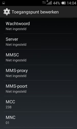 Scroll naar beneden en voer mms-gegevens in