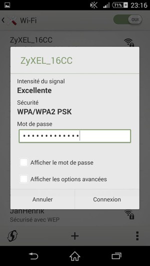 Saisissez le mot de passe du Wi-Fi et sélectionnez Connexion