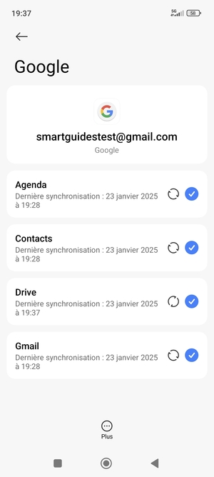 Assurez-vous que Contacts est sélectionné