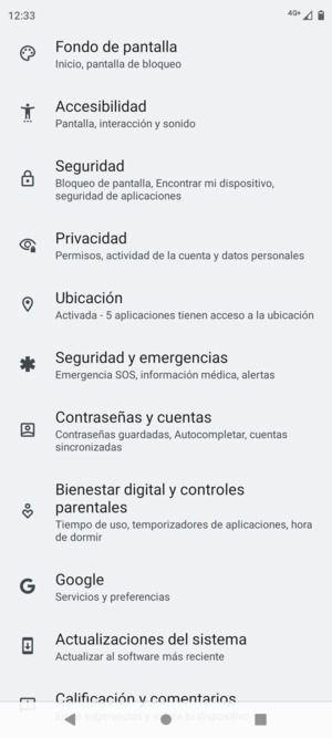 Desplácese y seleccione Contraseñas y cuentas