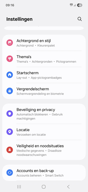 Scroll naar en selecteer Beveiliging en privacy