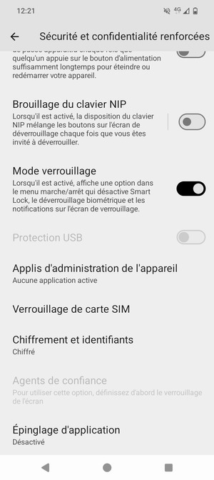 Faites défiler et sélectionnez Verrouilage de  carte SIM