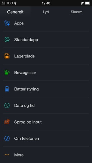 Scroll til og vælg Om telefonen