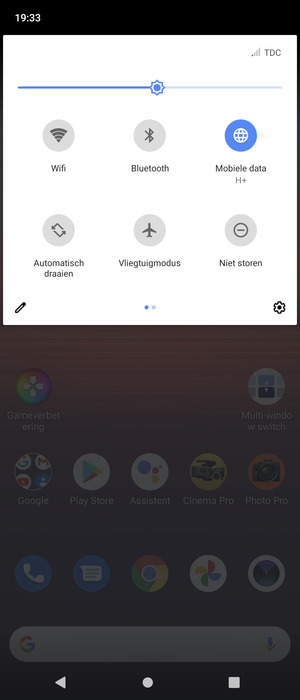 Veeg naar links
