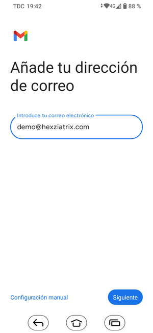 Introduzca su Dirección de correo electrónico y seleccione Siguiente
