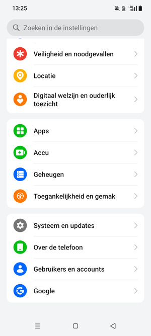 Scroll naar en selecteer Systeem en updates