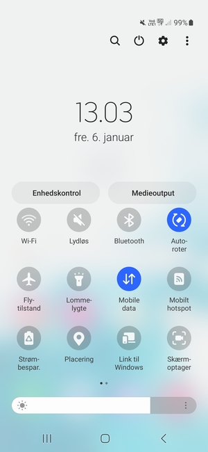 Vælg Lydløs for at skifte til lyd igen