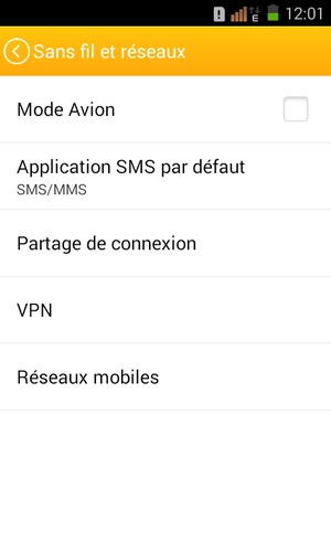 Sélectionnez Réseaux mobiles