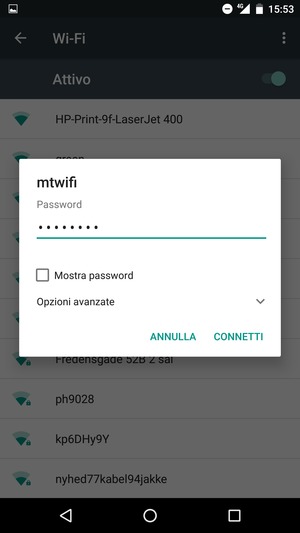 Inserisci la password del Wi-Fi e seleziona CONNETTI