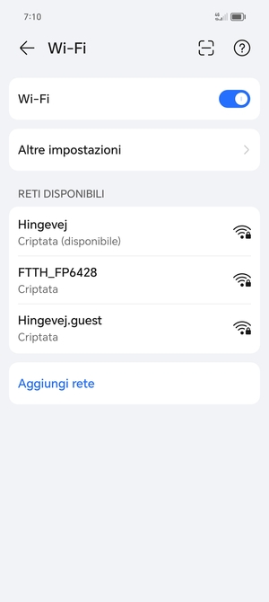 Seleziona la rete wireless a cui desideri connetterti